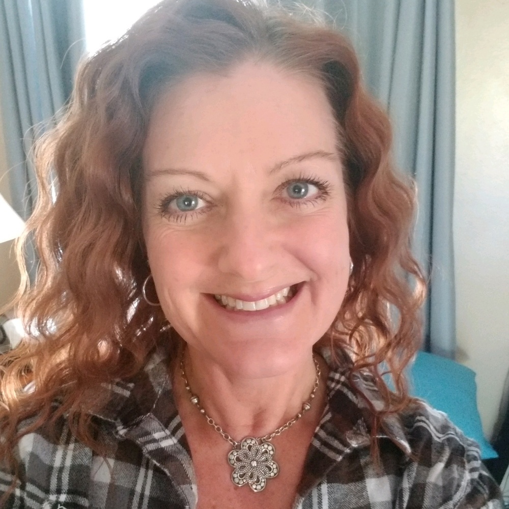 Meet your Posher, Roni